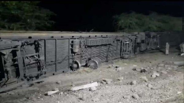 11 coaches of Suryanagari Express derail near Rajasthan's Pali; Helpline numbers issued