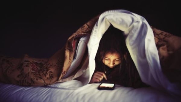 How Hyderabad woman lost her eyesight by using smartphone in dark? Doctor explains