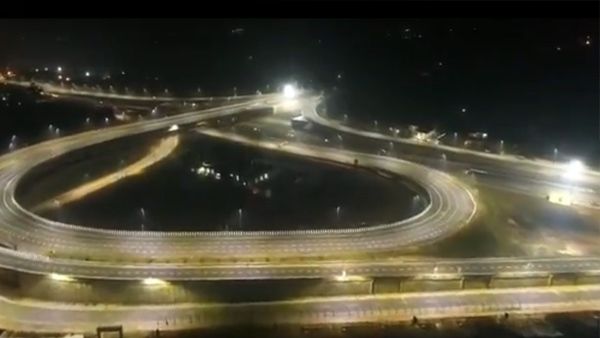 Why Anand Mahindra wants to drive on Delhi-Mumbai Expressway at night