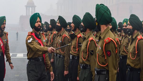 Move to introduce ballistic helmets for Sikh soldiers opposed