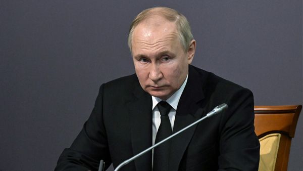 Russian President Putin will be assassinated by his own men: Zelensky