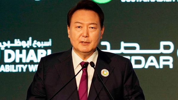 Probe into alleged links of senior political leaders and North Korea keeps South Korea tense