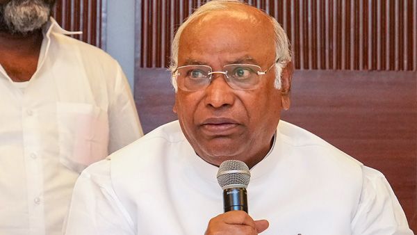 Congress slams Centre after Interpol drops Mehul Choksi's name from Red Notices list