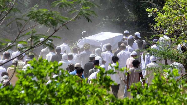 Asad buried even as gangster father Atiq Ahmed fails to attend