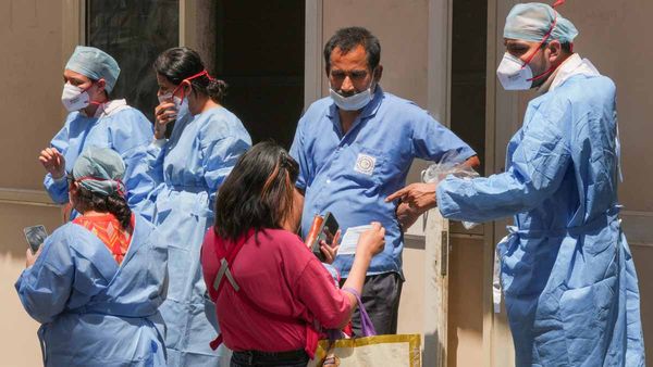 5,676 new COVID-19 cases in 24 hours as mock drills continue