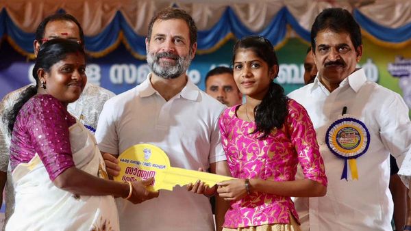 Fact Check: Is Rahul on door-to-door campaign in poll-bound Karnataka?
