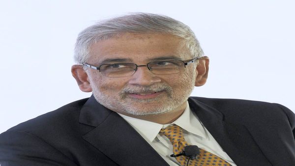 Jet Airways CEO-designate Sanjiv Kapoor quits