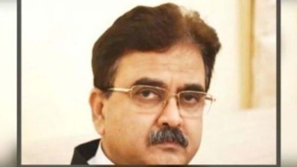 'Judges have no business giving interviews on pending cases