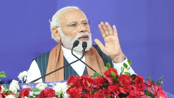 PM slams past govts over delayed projects, vote-bank politics