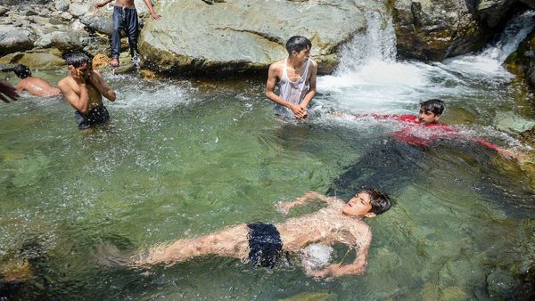 IMD forecast: Heat wave alert in 4 states, rainfall over west, northwest and south India