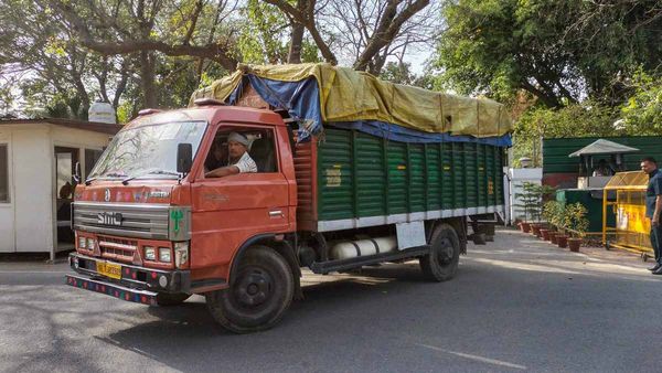 Rahul Gandhi vacates official Delhi bungalow he held since 2005