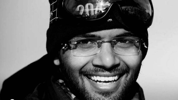 Mountaineer who fell from 6,000 meters being glown to Delhi for urgent treatment