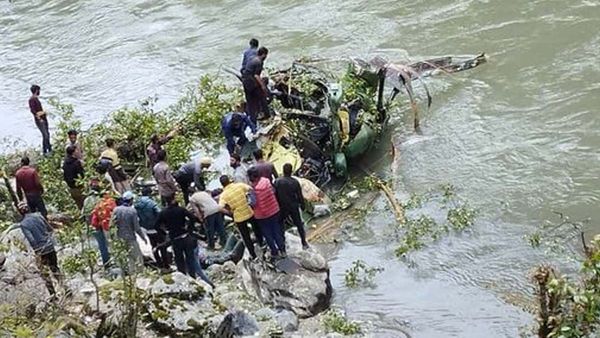 Army chopper crashes in J&K: Pilots safe