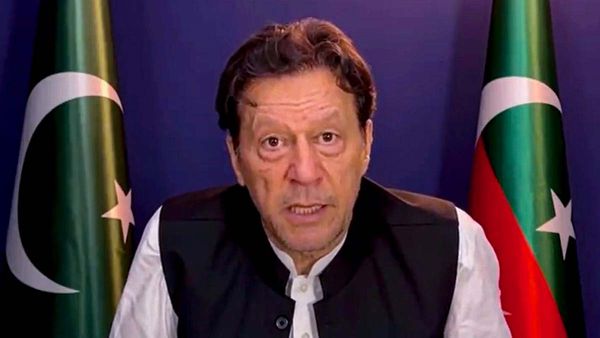 Pakistan Being Run By Crooks and Duffers: Imran Khan