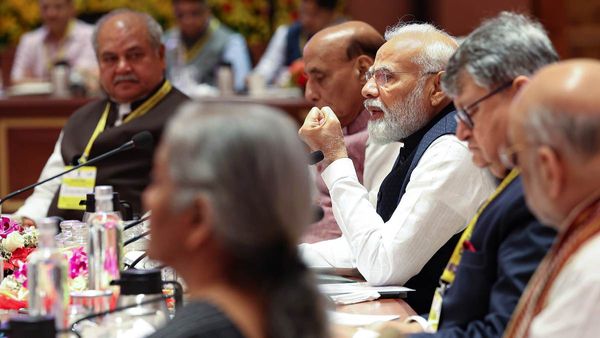 Centre, States Should Work As Team India, Fulfil Dreams Of 'Viksit Bharat’: PM Modi At NITI Aayog Meet