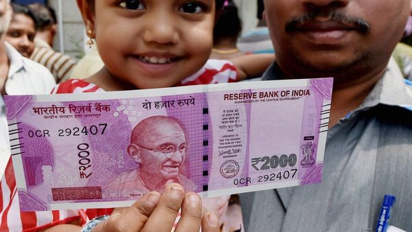 Why RBI Has Decided To Withdraw Rs 2,000 Bank Notes