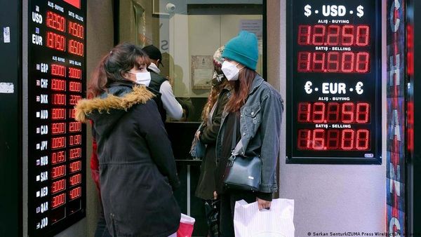 Turkish Lira Plunges As Erdogan Begins New Presidential Term