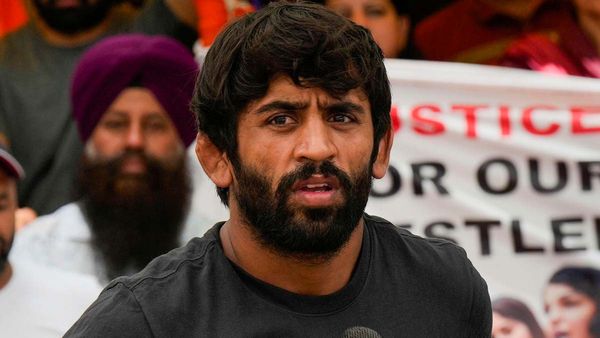 Wrestler Taken To WFI Chief's Office; Vinesh Phogat Says This Is The Power Of Brij Bhushan