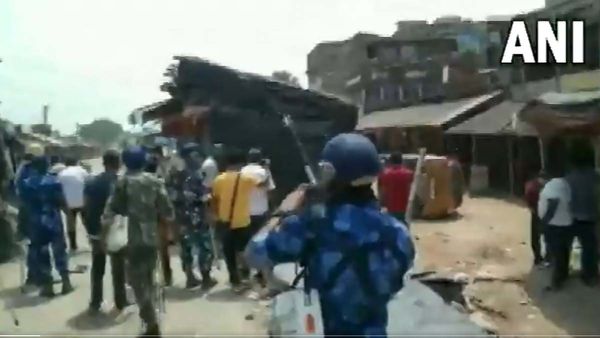 West Bengal: Bombs Hurled As Violence Continues Over Nomination Filing For Panchayat Polls