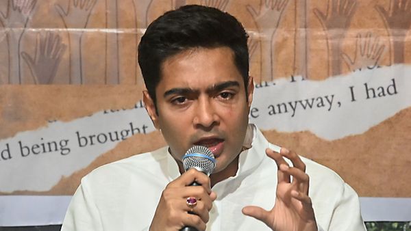 Teacher Recruitment Scam: SC Refuses to Halt Probe Against TMC leader Abhishek Banerjee
