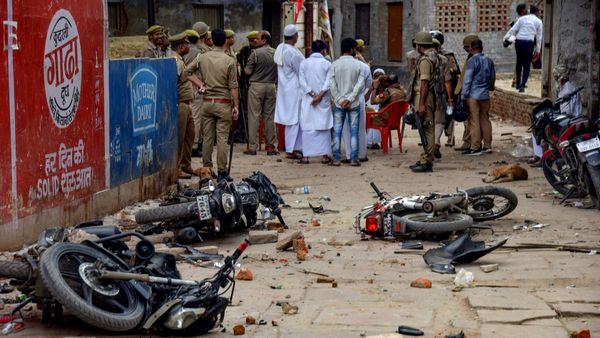 Delhi: VHP, Bajrang Dal Submit Memorandum To Police Over Violence During Muharram Processions
