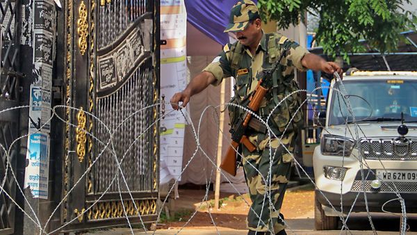 West Bengal Panchayat Elections: Repolling Begins in 696 Booths Across 19 Districts