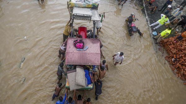 Delhi Flood: River Yamuna Breaks All-time Record; Kejriwal Calls Emergency Meet