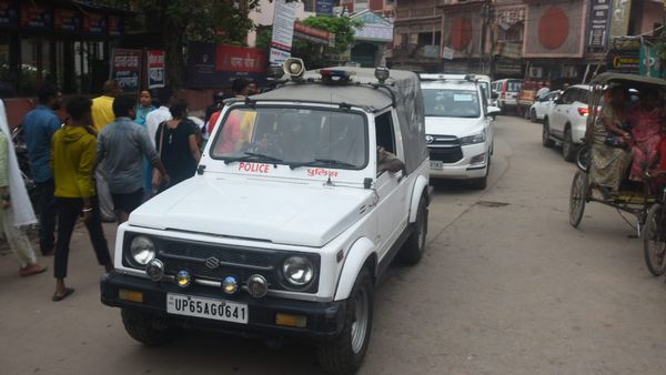 ASI Team Enters Gyanvapi Mosque For Scientific Survey, Muslim Side Present
