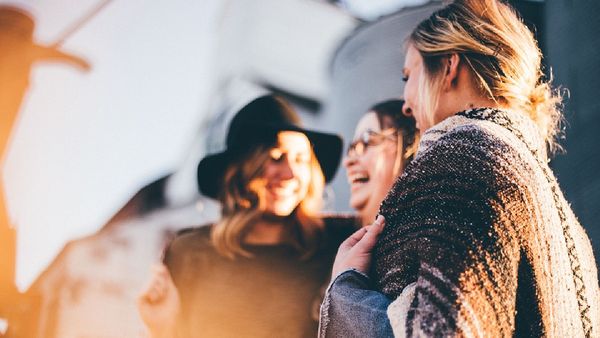 Friendship Day Wishes In English: Top 15 Quotes That Capture Importance of Having True Friends