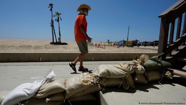 Hurricane Hilary: California and Mexico brace for flooding