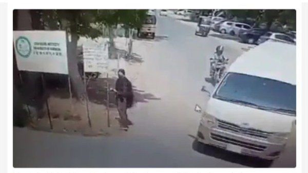 Pakistan: Baloch Militants Attack Chinese Convoy In Gwadar