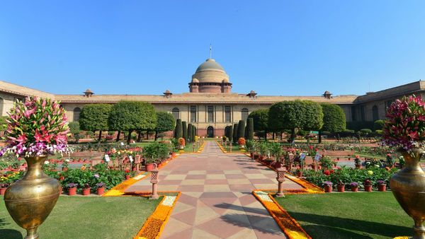 Amrit Udyan Reopens For Public: Mughal Garden Visiting Dates, Ticket Price & Booking Details