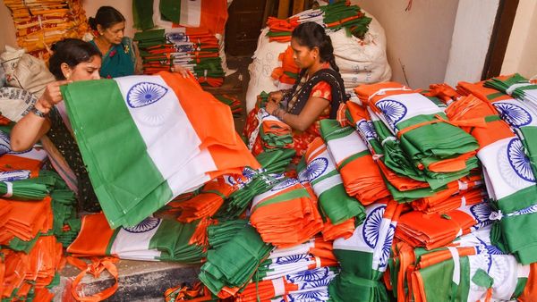 'Har Ghar Tiranga' Campaign Expected To Generate Rs 600 Cr Business, Provide Employment To 10 Mn People