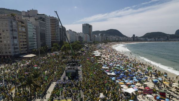 National Unity Showcased in Brazil's Independence Day Events under Lula da Silva