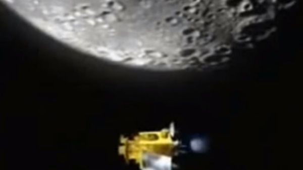 Chandrayaan-1 Data Suggests Electrons From Earth Forming Water On Moon