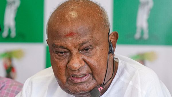 JD(S) Chief Deve Gowda Expresses Displeasure Over K'taka Govt's Handling Of Cauvery Issue