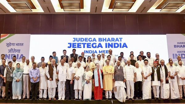 INDIA Alliance Boycotts These TV Anchors: Here's The List