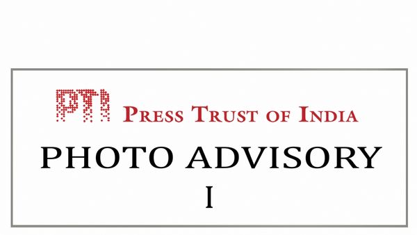 Congress Sounds Poll Bugle in Telangana with Six Guarantees; Rahul Gandhi Slams BRS