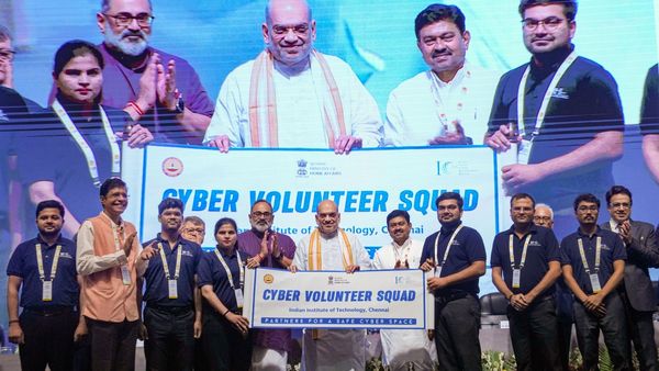 Zuckerberg Unveils Meta's Future: A Blend of Virtual Reality and AI