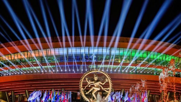 Russia, Western Powers Find Common Ground at G20 Summit Amidst Ukraine Crisis