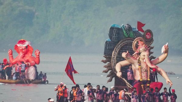 Mumbai's Grand Farewell to Lord Ganesha with Immersion of Over 39,000 Idols