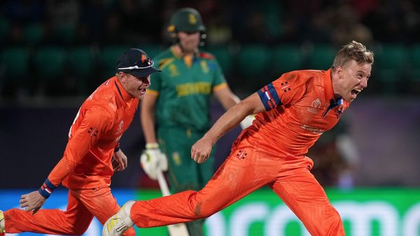 Another Upset! Netherlands Beat South Africa