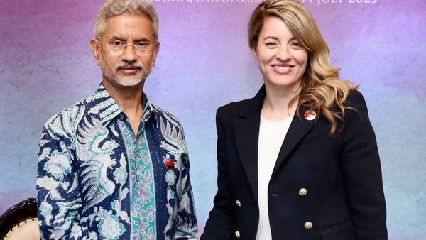 Canadian Foreign Minister Holds Secret Meeting With Indian External Affairs Minister Amid Diplomatic Stand-Off