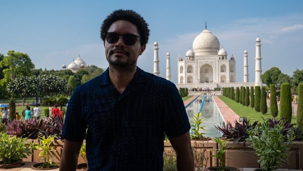 Trevor Noah Bids Farewell To India, Sends Message To Bengaluru Fans