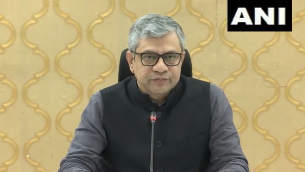 Centre To Draft Rules On Deepfake Regulations In the Next 10 Days