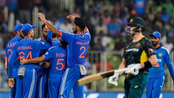India Beats Australia By 44 Runs, Takes 2-0 Lead