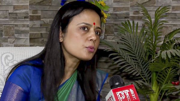 Trouble Brews For Mahua Moitra: 'Jilted Ex' Writes To CJI Amidst Allegations Of Pressure