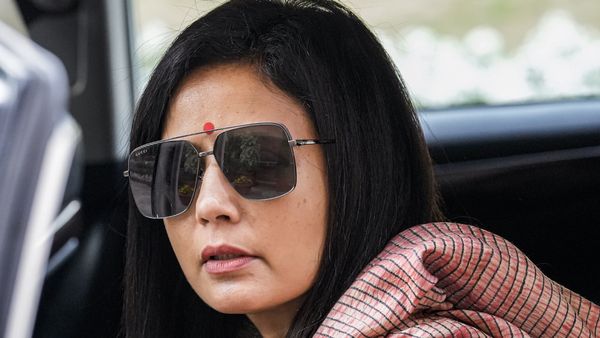 LS Ethics Committee Likely To Be Recommend TMC MP Moitra's Expulsion