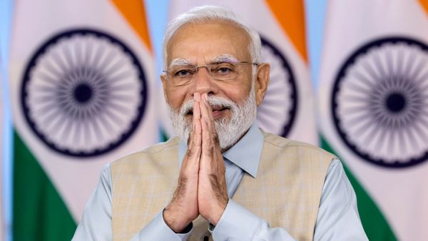 Muslim Woman Earns PhD On PM Modi From BHU