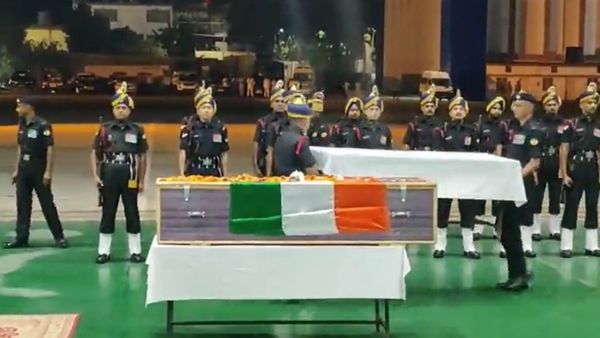 Captain M V Pranjals Mortal Remains Arrive In Bengaluru